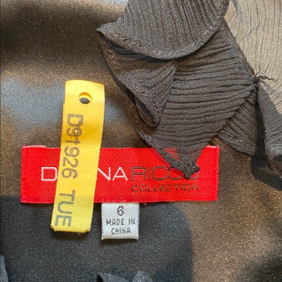 Donna Ricco Collection black ruffled front sleeveless prom evening gown Sz 6 - Picture 11 of 13